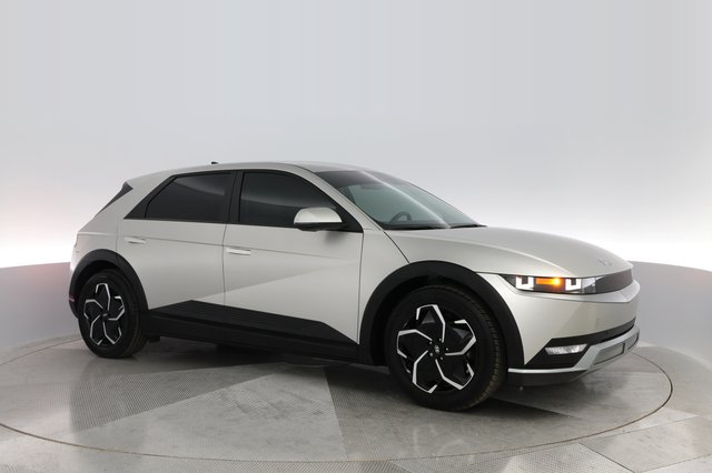 2023 Hyundai IONIQ 5 — photo 8 of 28
