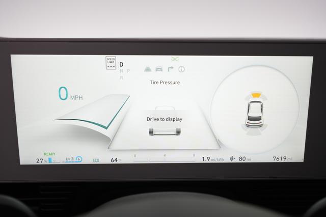2023 Hyundai IONIQ 5 — photo 5 of 28