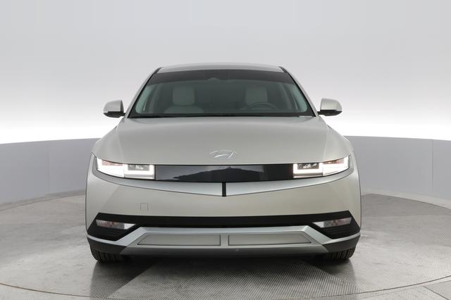 2023 Hyundai IONIQ 5 — photo 6 of 28