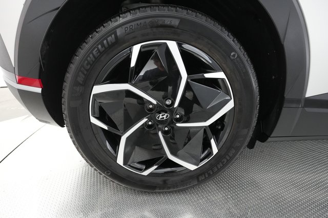 2023 Hyundai IONIQ 5 — photo 16 of 28