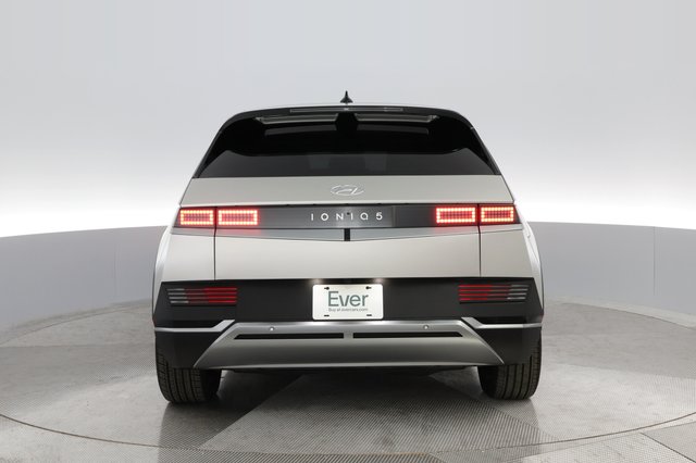 2023 Hyundai IONIQ 5 — photo 10 of 28