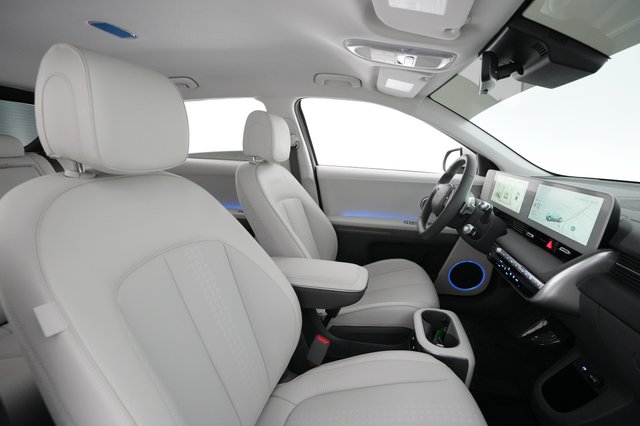 2023 Hyundai IONIQ 5 — photo 20 of 28