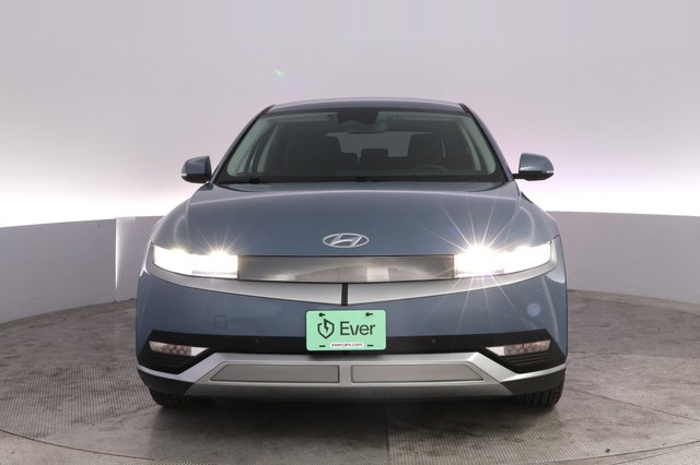 2024 Hyundai IONIQ 5 — photo 9 of 21