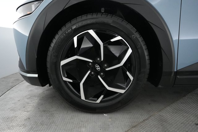 2024 Hyundai IONIQ 5 — photo 15 of 21