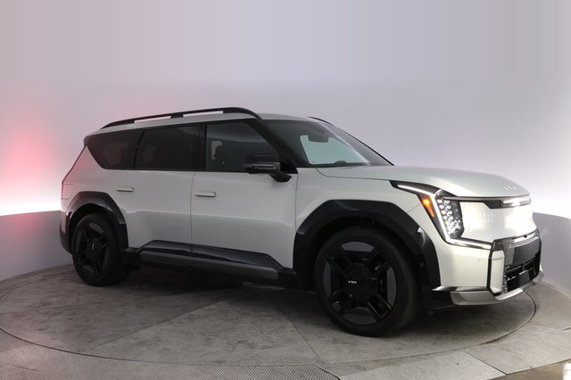 2024 Kia EV9 — photo 11 of 23