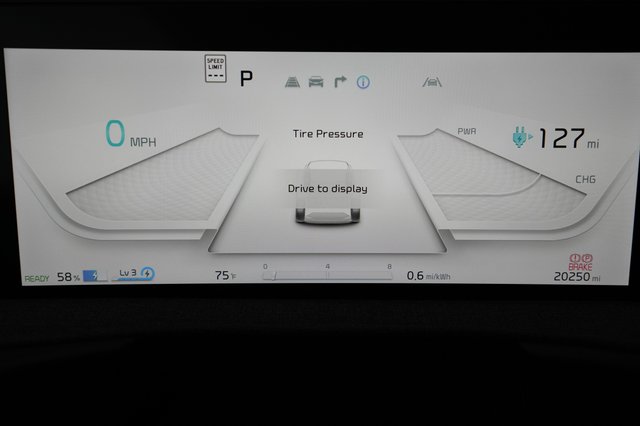 2024 Kia EV6 — photo 5 of 21