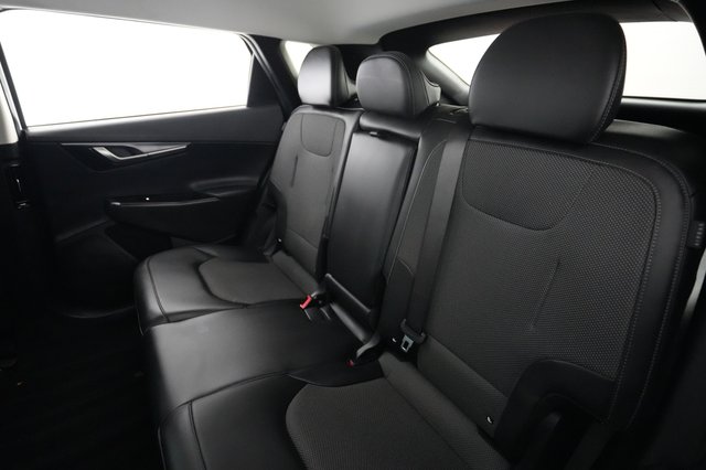 2025 Kia EV6 — photo 19 of 24