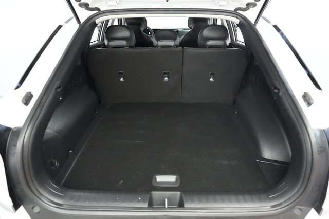 2025 Kia EV6 — photo 6 of 24