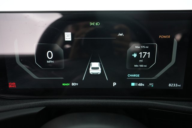 2025 Kia EV6 — photo 5 of 24
