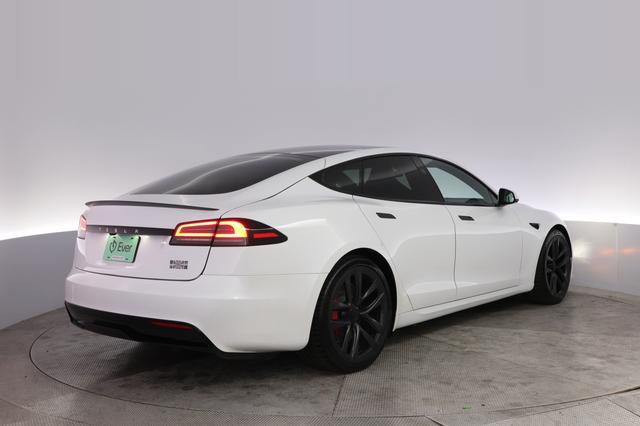 2025 Tesla Model S
