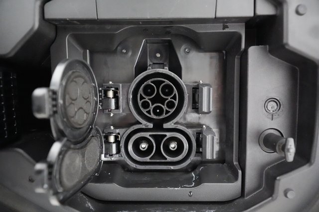 2024 Toyota bZ4X — photo 24 of 29