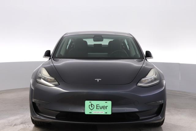 2018 Tesla Model 3 — photo 9 of 26