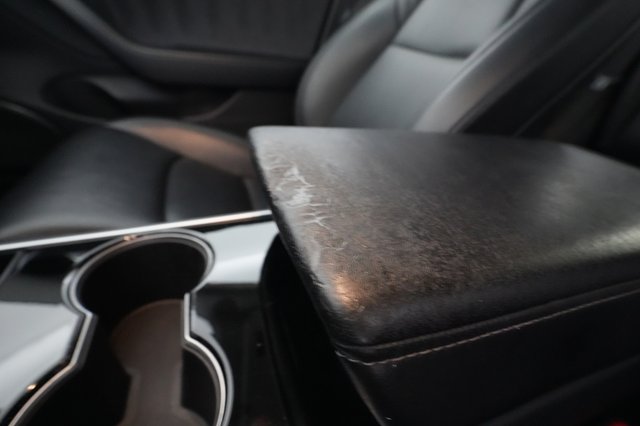 2018 Tesla Model 3 — photo 24 of 26