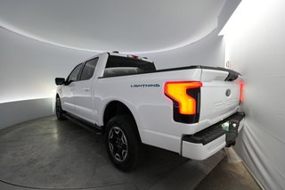 2023 Ford F-150 Lightning — photo 2 of 16