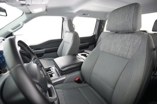 2023 Ford F-150 Lightning — photo 3 of 16