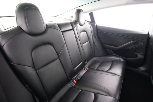 2023 Tesla Model 3 — photo 4 of 24