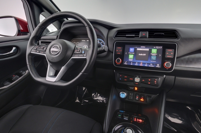 2024 Nissan LEAF
