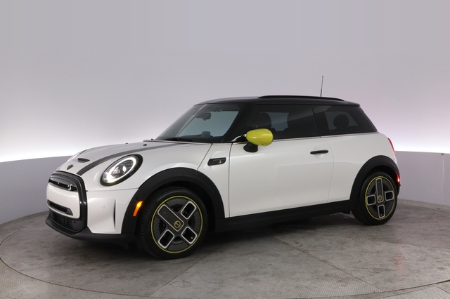 2024 MINI Cooper SE