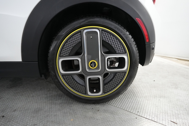 2024 MINI Cooper SE