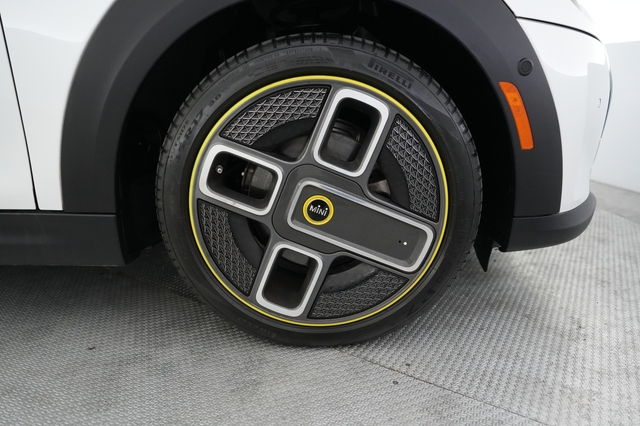 2024 MINI Cooper SE