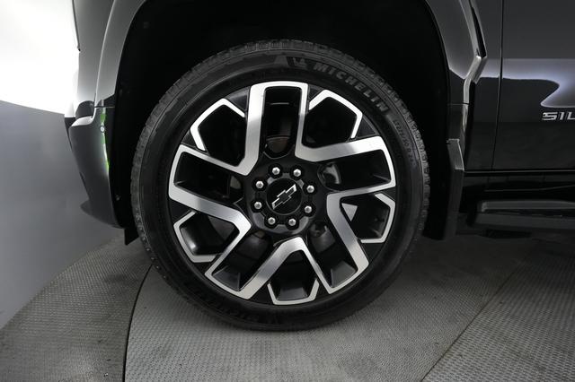 2025 Chevrolet Silverado EV