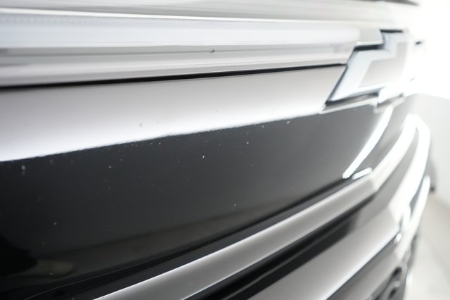 2025 Chevrolet Silverado EV — photo 15 of 16