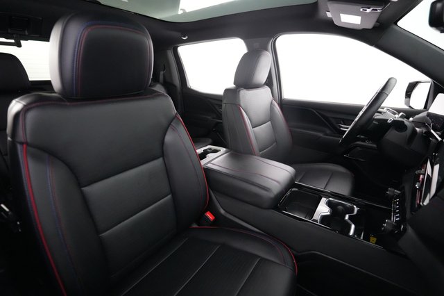 2025 Chevrolet Silverado EV — photo 12 of 16