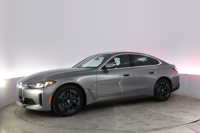 2025 BMW i4