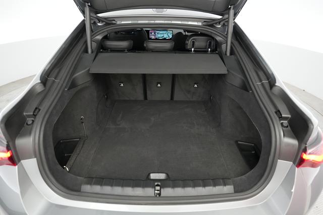 2025 BMW i4