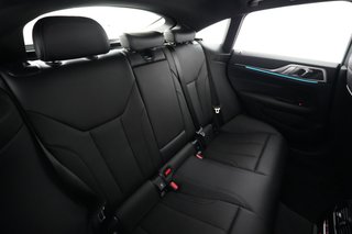 2025 BMW i4 — photo 4 of 23