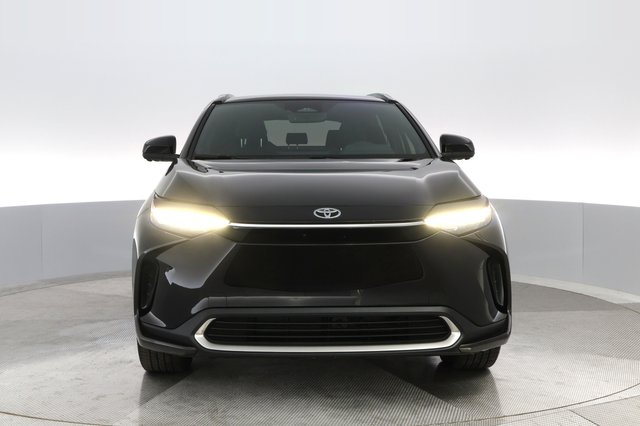 2023 Toyota bZ4X — photo 6 of 30