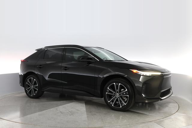 2023 Toyota bZ4X — photo 8 of 30