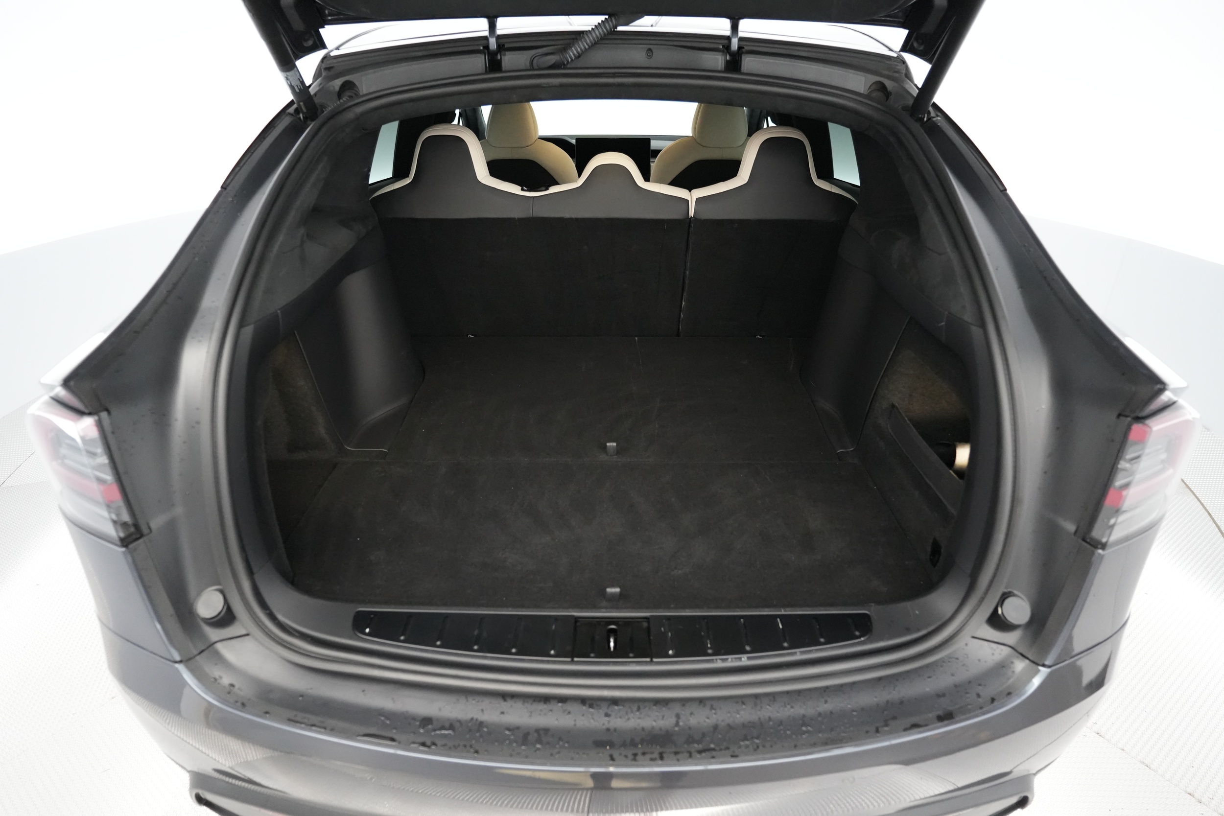 2022 Tesla Model X Long Range - Photo 6