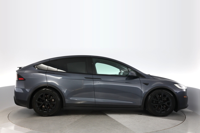 2022 Tesla Model X