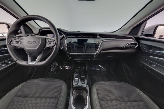 2022 Chevrolet Bolt EUV — photo 21 of 23