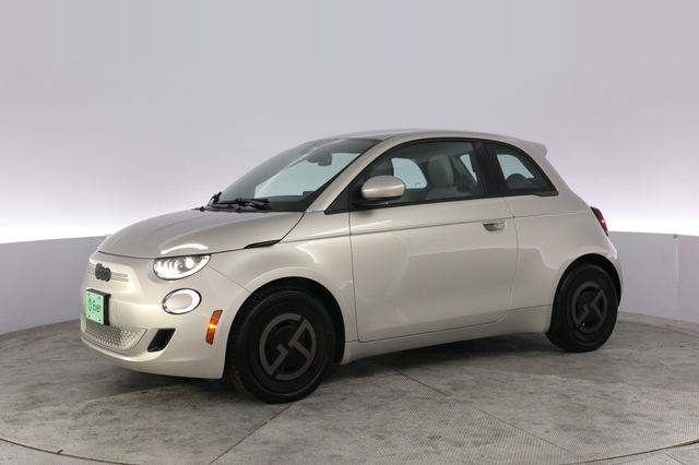 2025 Fiat 500e