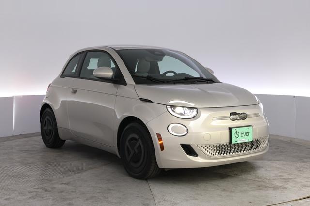 2025 Fiat 500e