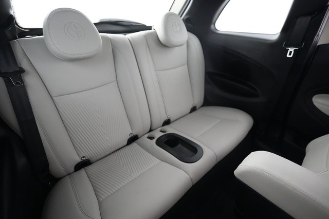 2025 Fiat 500e — photo 4 of 20
