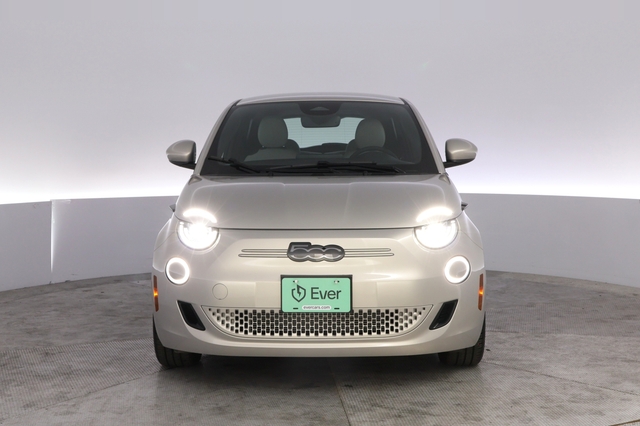 2025 Fiat 500e