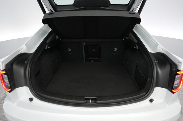2022 Polestar 2 — photo 6 of 22