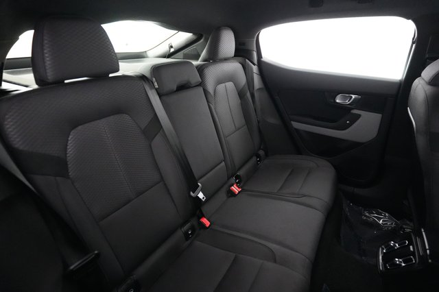 2023 Polestar 2 — photo 4 of 23