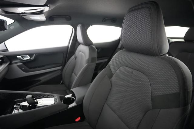 2023 Polestar 2