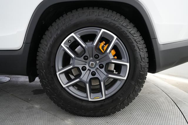2022 Rivian R1T