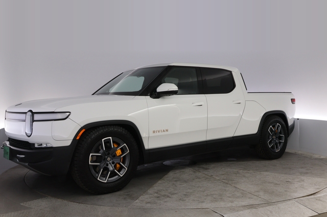 2022 Rivian R1T