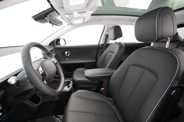 2024 Hyundai IONIQ 5 — photo 16 of 23