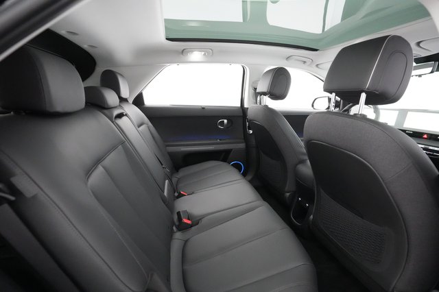 2024 Hyundai IONIQ 5 — photo 4 of 23