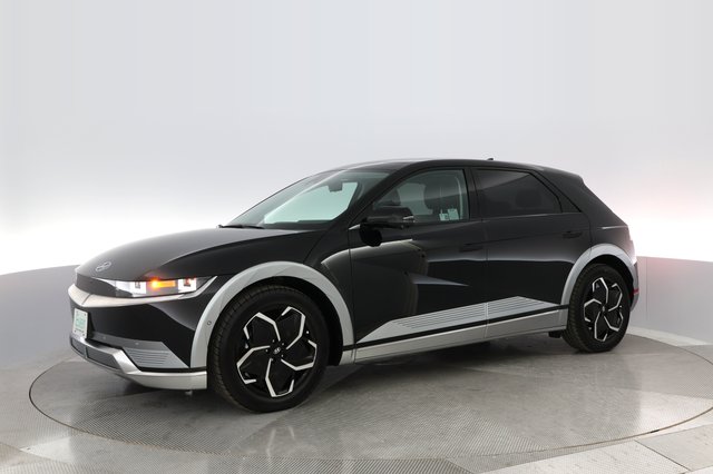 2024 Hyundai IONIQ 5 — photo 11 of 23