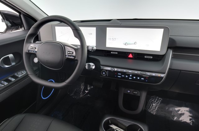 2024 Hyundai IONIQ 5 — photo 3 of 23
