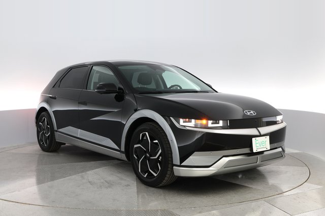 2024 Hyundai IONIQ 5 — photo 6 of 23