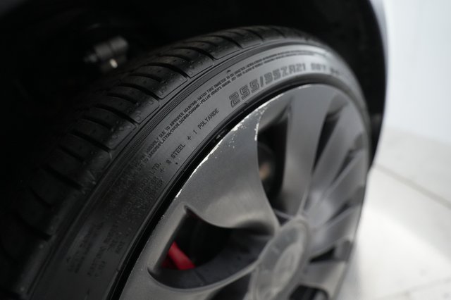 2021 Tesla Model Y — photo 24 of 26